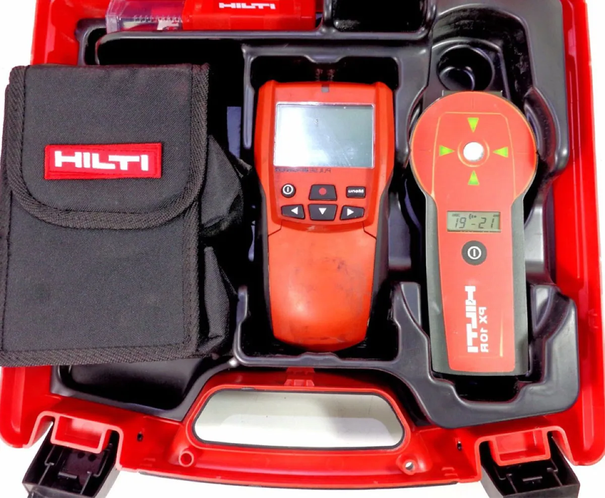 Откриване на тръби и кабели